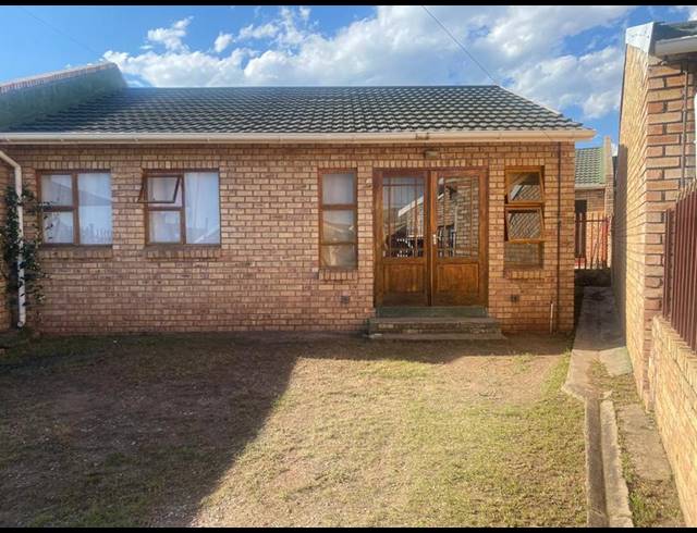 3 BEDROOM HOUSE FOR SALE IN WESTBOURNE